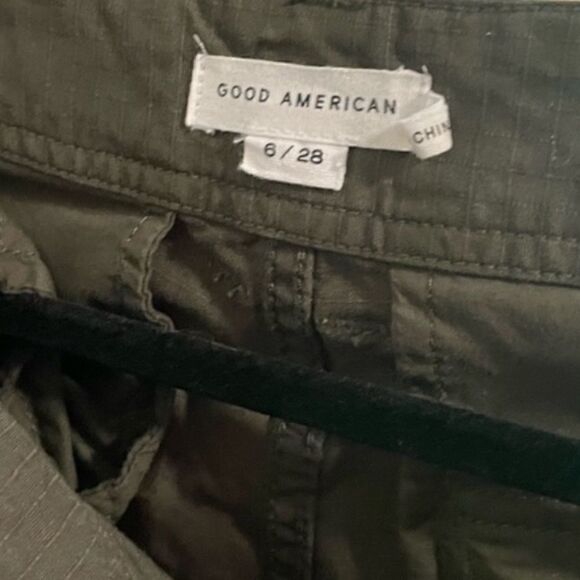 Good American Desert Mid-Rise Cargo Trouser Envygree001 - Picture 4 of 4